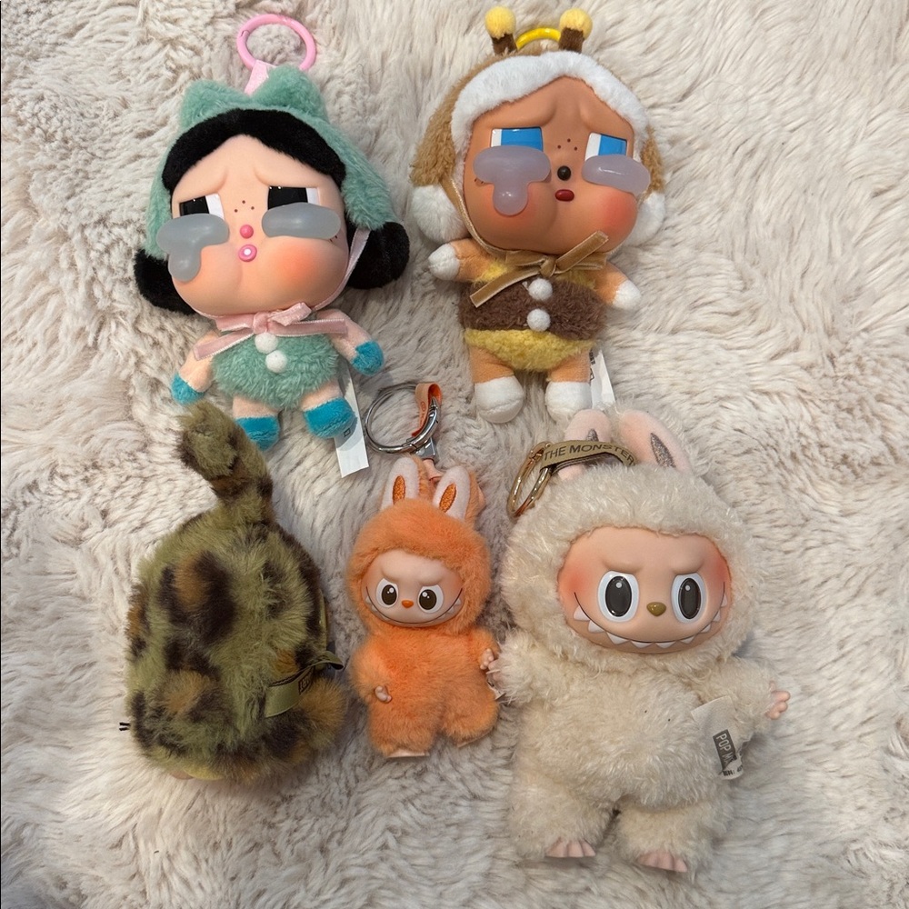 Pop mark crybaby, labubu, Keychain Dolls in Cream, Teal, Brown